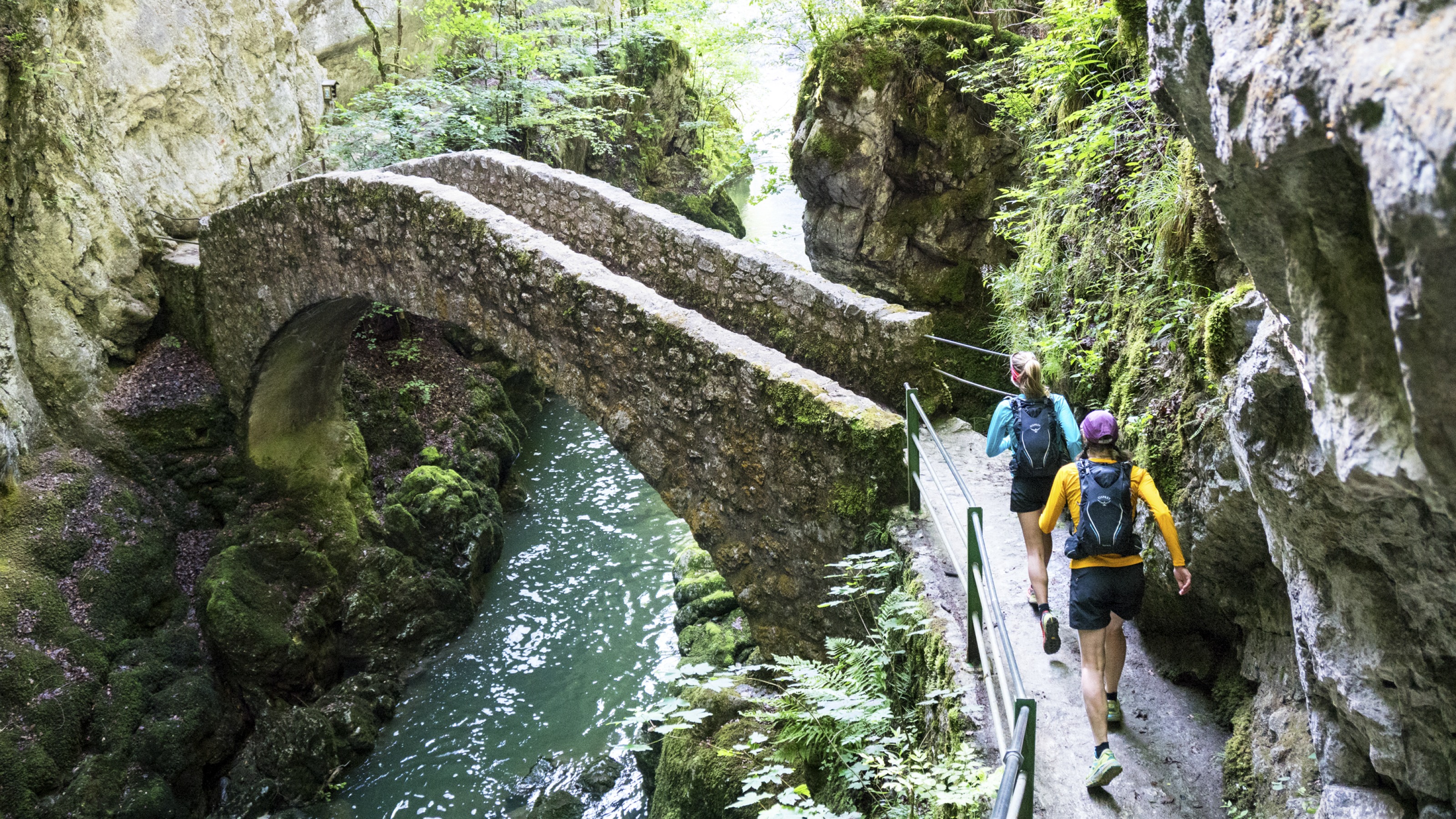 Trailrun Jura Gorges De L Areuse Schweiz Tourismus